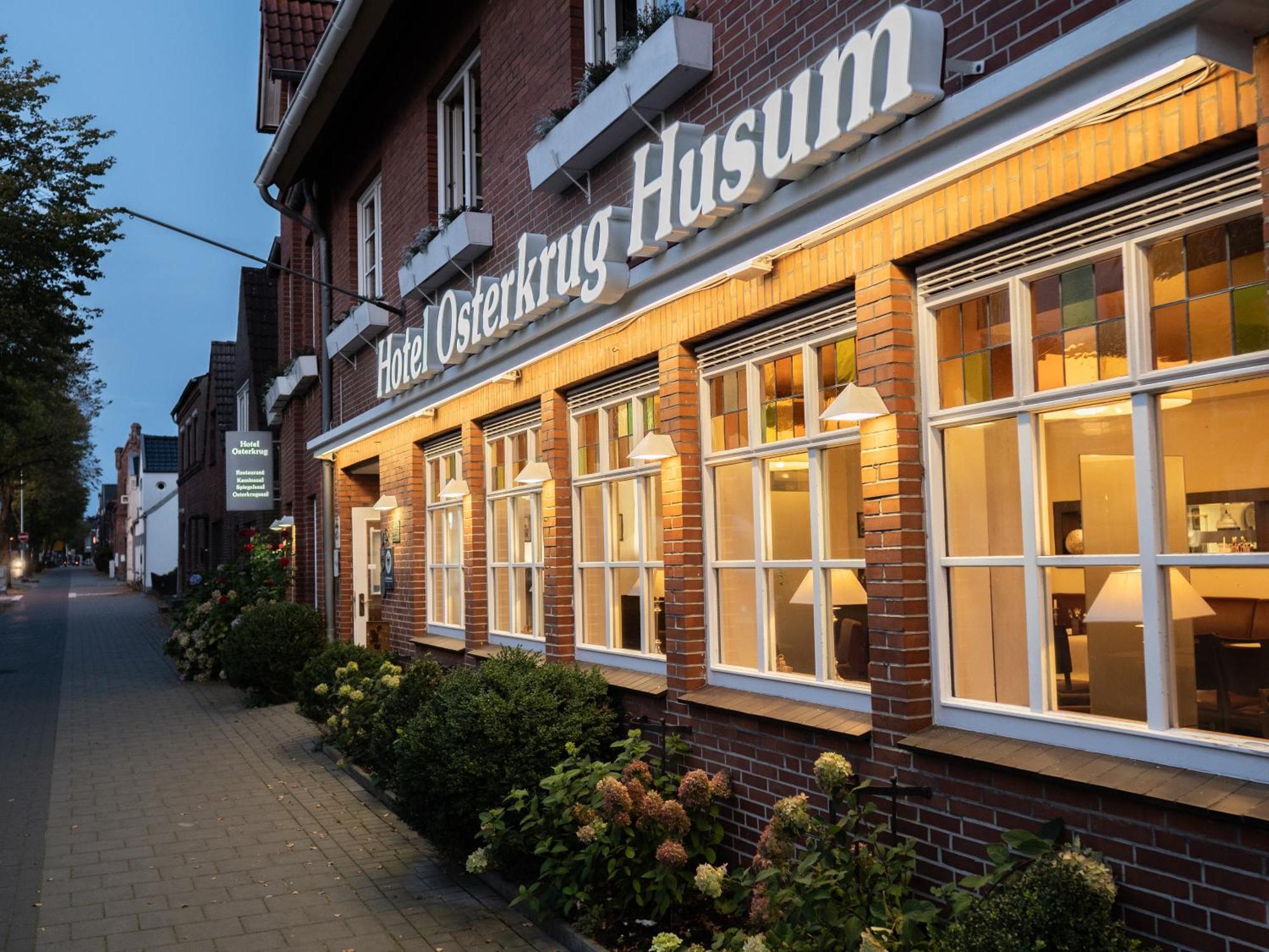 Hotel Osterkrug Husum  Exterior photo